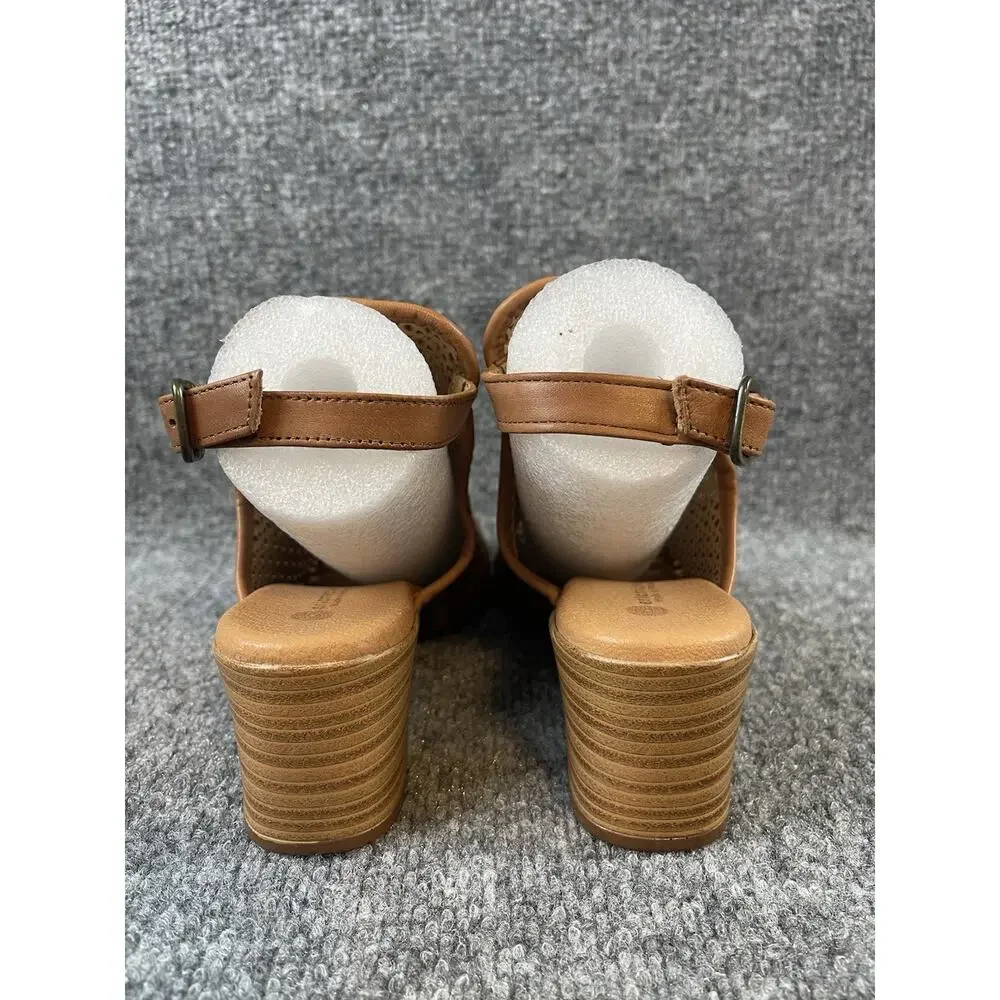 Eric Michael Sandals‎ Women's Size 7.5 Brown 2